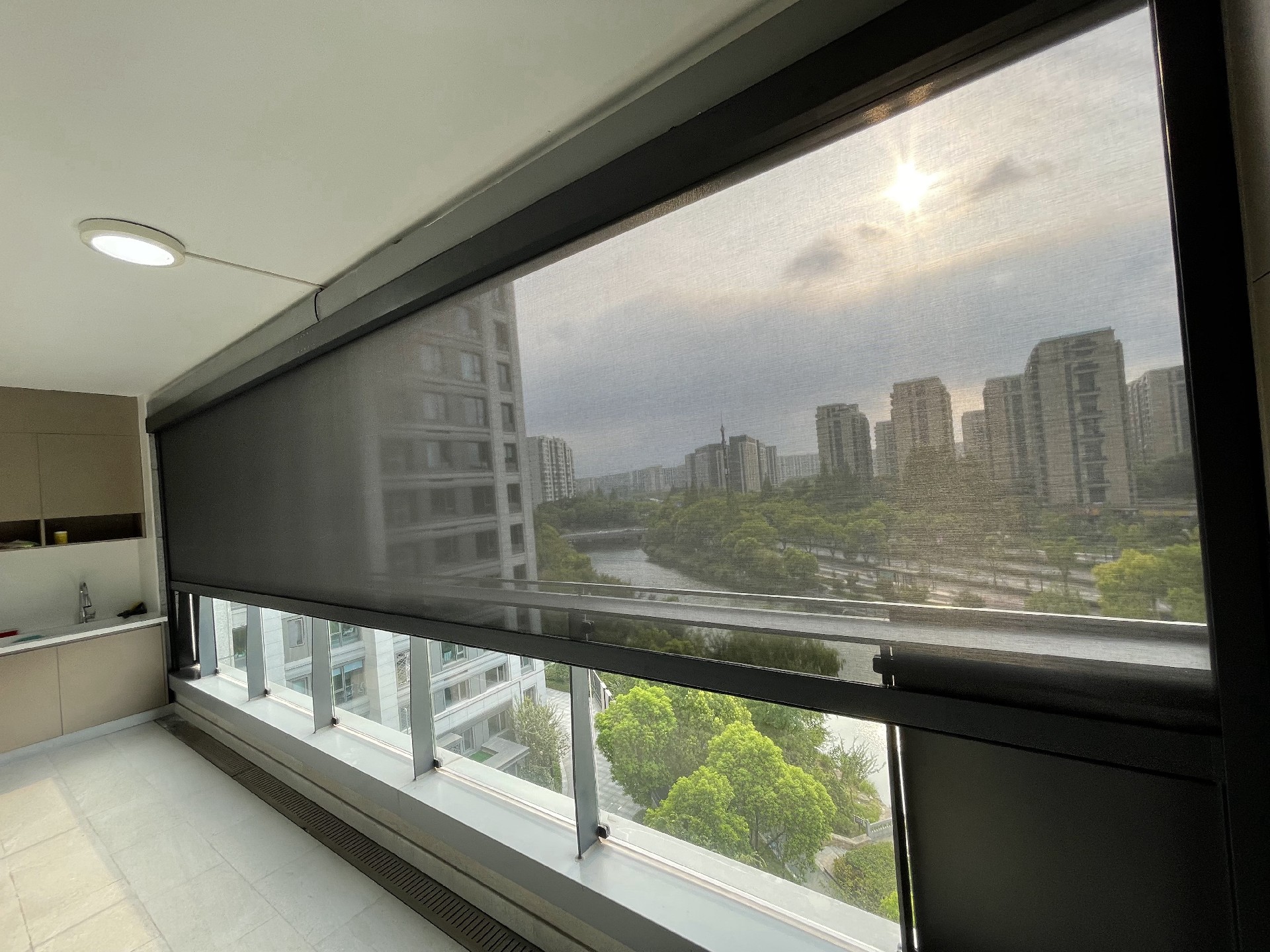 超寬陽臺防風卷簾 最寬14米