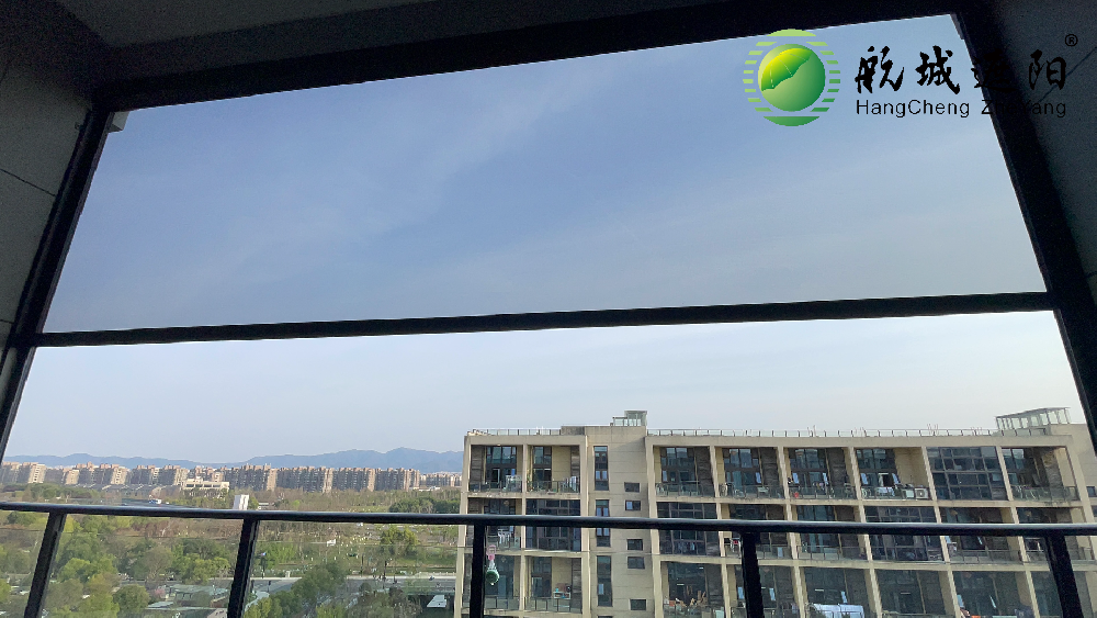 [防風卷簾·案例分享] 杭州中南未來里小區(qū)寬5.4m*高4.1m超大陽臺防風卷簾